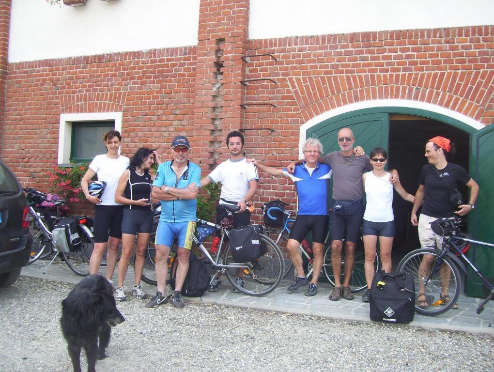 Agriturismo Cascina Nuova Villa Valenza Exteriör bild