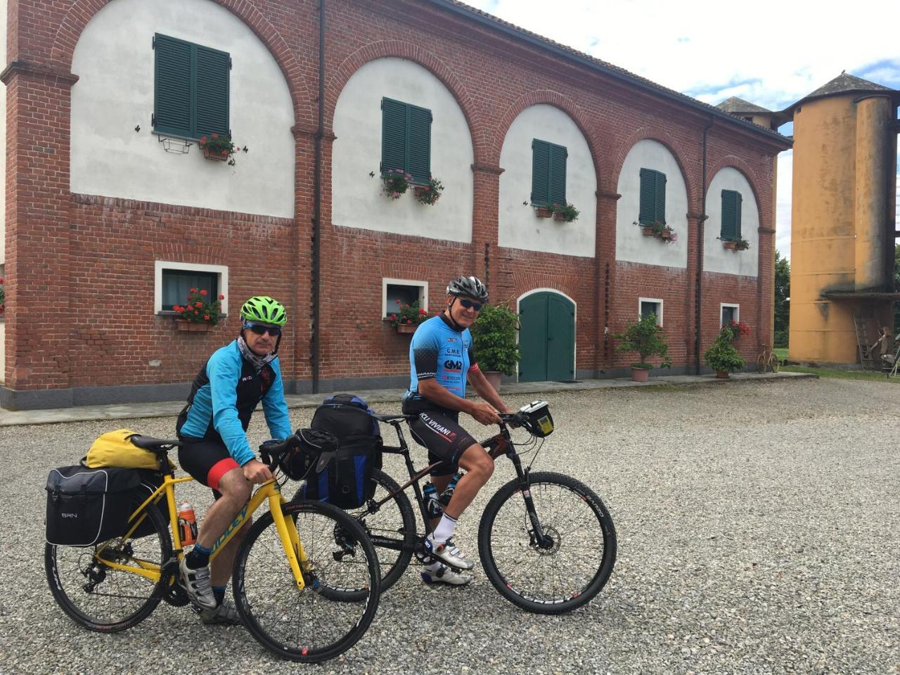 Agriturismo Cascina Nuova Villa Valenza Exteriör bild